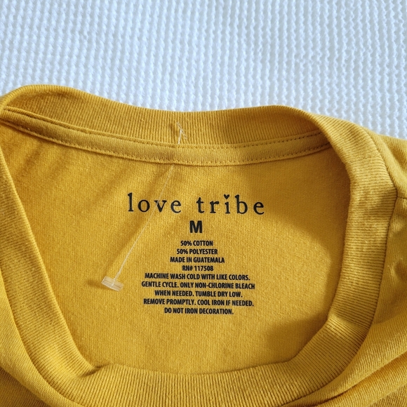 love♥️ tribe Cosmic🌌 Tiger🐅 Graphic Tee👕 - NWOT - Picture 5 of 10